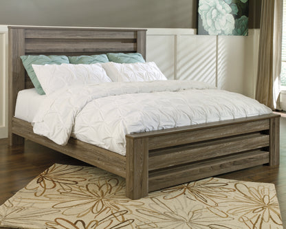 Zelen  Panel Bed