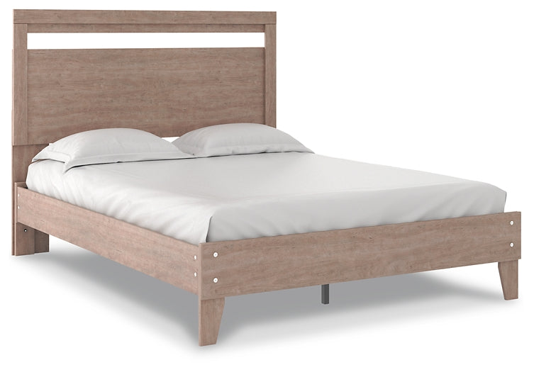 Flannia Queen Panel Platform Bed