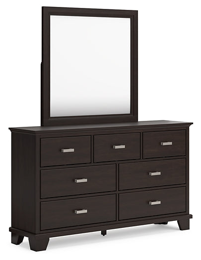 Covetown Full Panel Bed with Mirrored Dresser and Nightstand