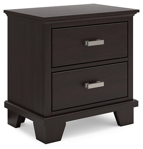 Covetown Full Panel Bed with Mirrored Dresser, Chest and 2 Nightstands