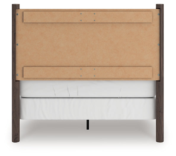 Pamytta Full Panel Bed, Dresser and Mirror