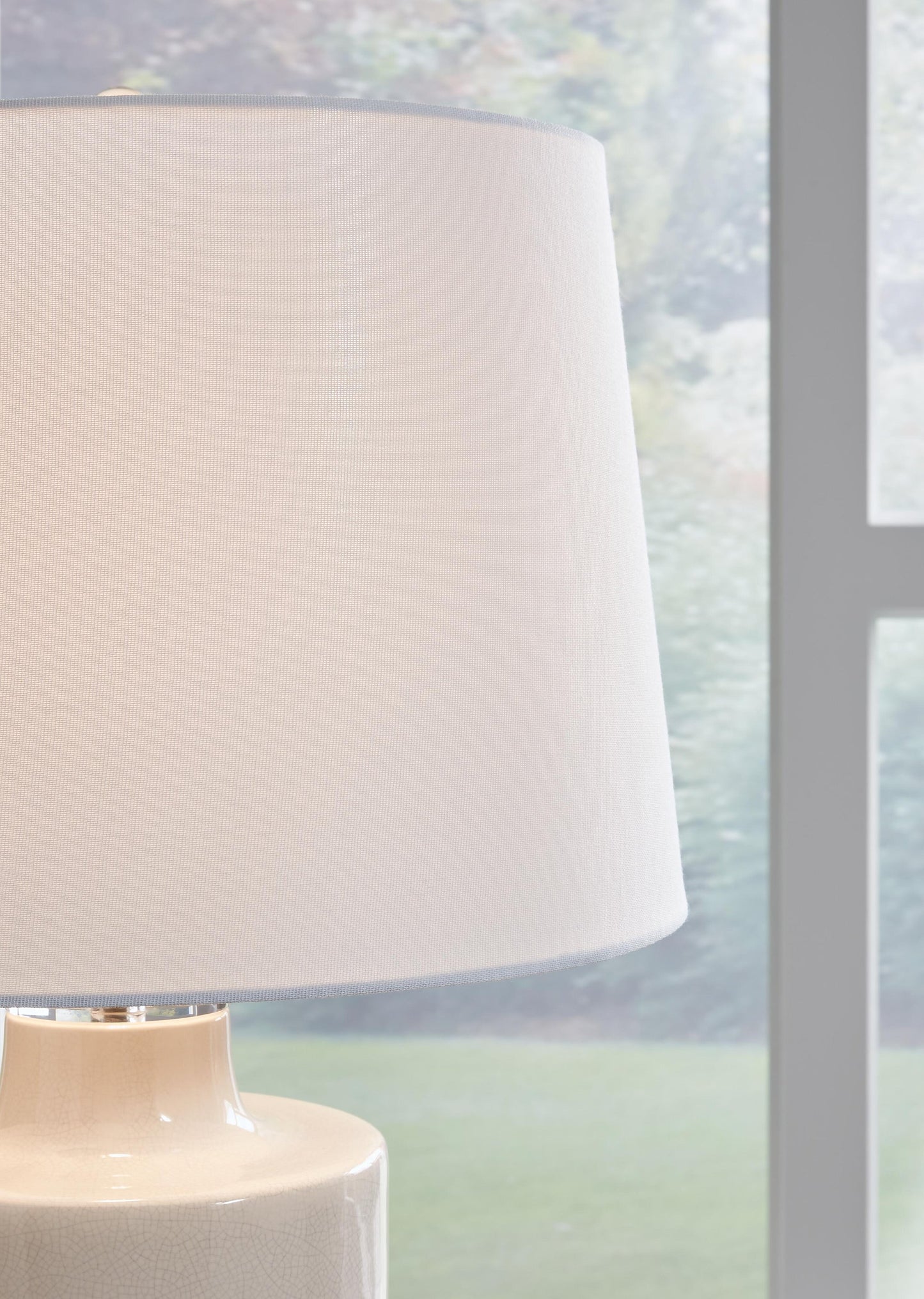 Cylener Ceramic Table Lamp (1/CN)