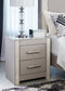 Surancha Queen Poster Bed with Mirrored Dresser, Chest and Nightstand